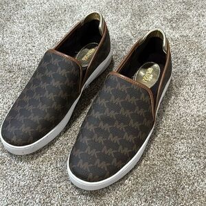 Michael Kors Keaton slip on sneakers size 9